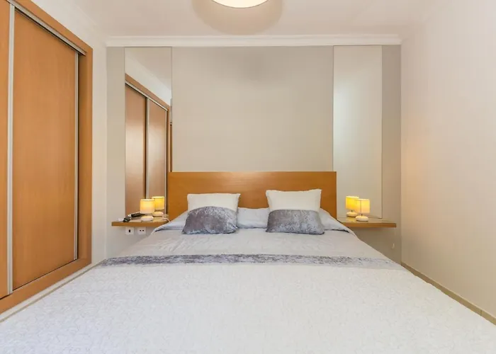 아파트 - Rocha 5t3 By Algarvemanta *