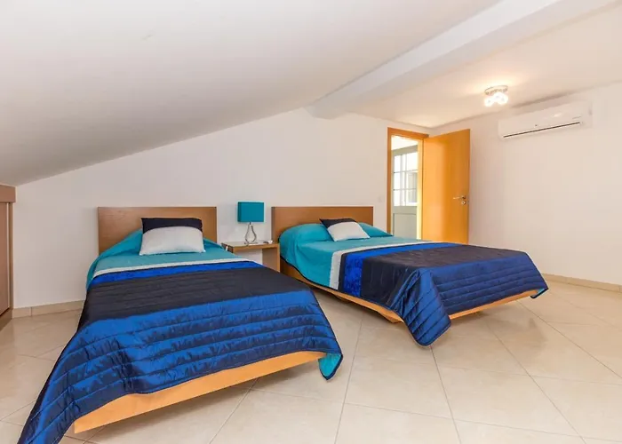 아파트 - Rocha 5t3 By Algarvemanta 만타로타