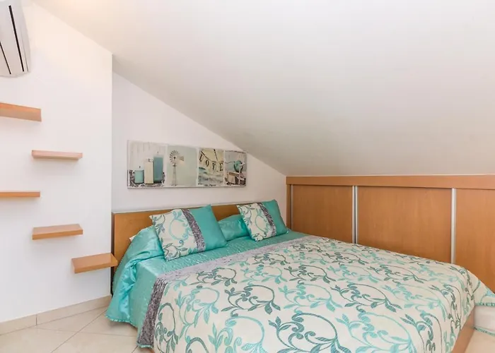 아파트 - Rocha 5t3 By Algarvemanta *